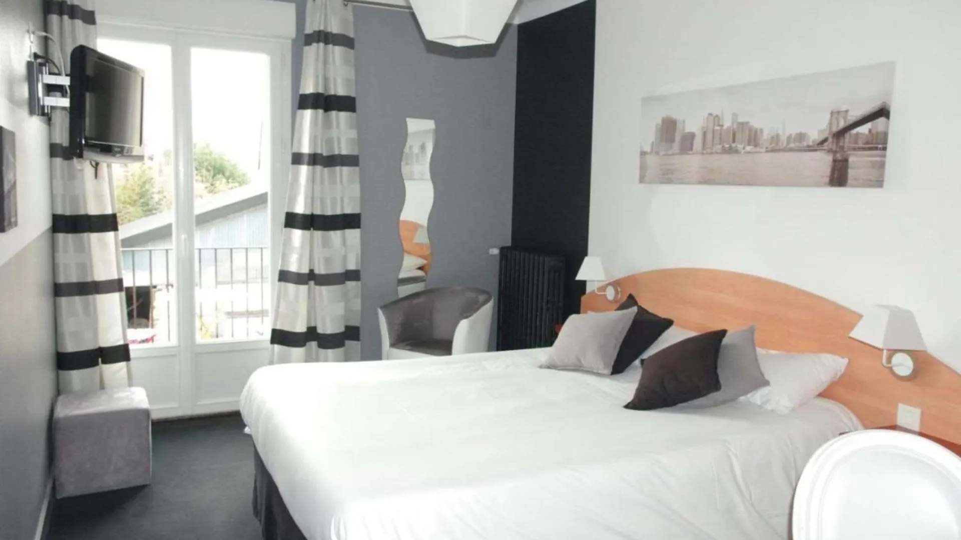 Hotel Le Broceliande - Sure Hotel Collection By Best Western Bedee